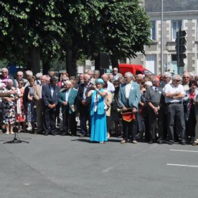 Retrouvailles 4ème B.C.P à Chauvigny Vienne ) le 23 juin 2010