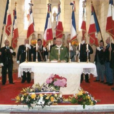 Retrouvailles du 4ème B.C.P à Sireuil ( Charente ) le 10 juin 2009