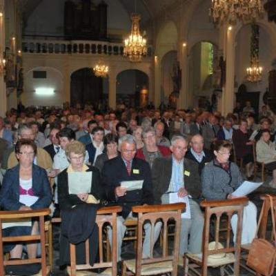 Dans l'église de Pons